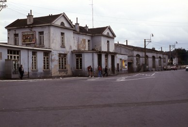 Tubize - SNCB K04351-001.jpg